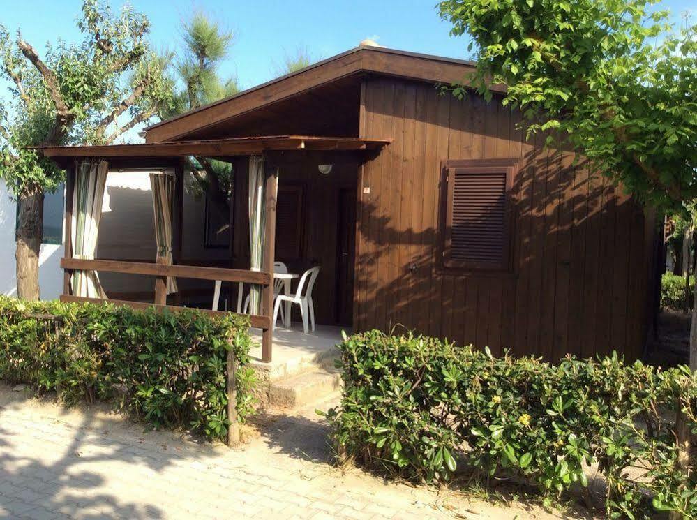 Girasole Eco Family Village แฟร์โม ภายนอก รูปภาพ